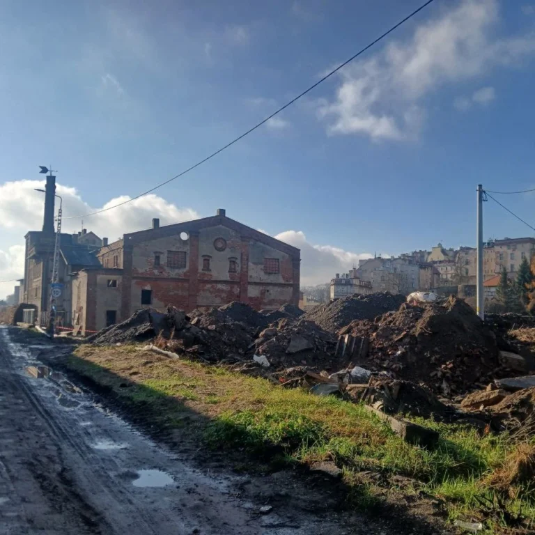 emergency_support_2_just_to_add_1_1x