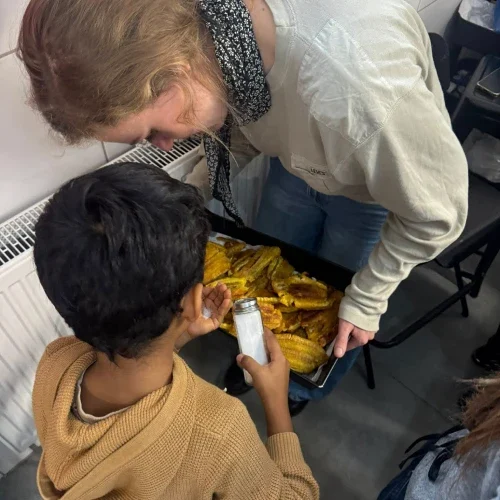 581413057_122112175617015072_7197575561622232731_n_1_1x